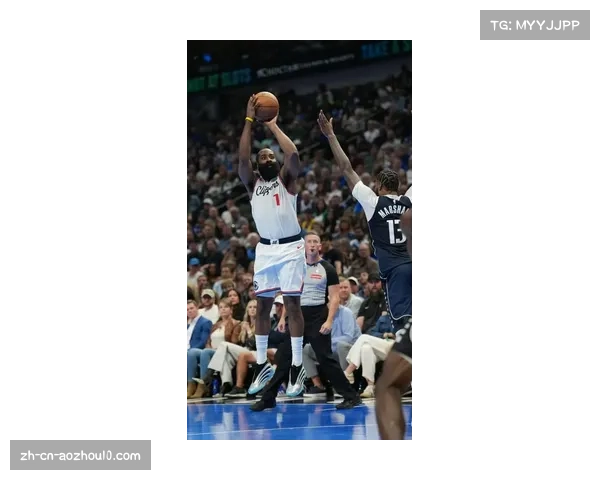 哈登双加时鏖战51分钟,逆境展现领袖担当 哈登双加时鏖战51分钟,逆境展现领袖担当